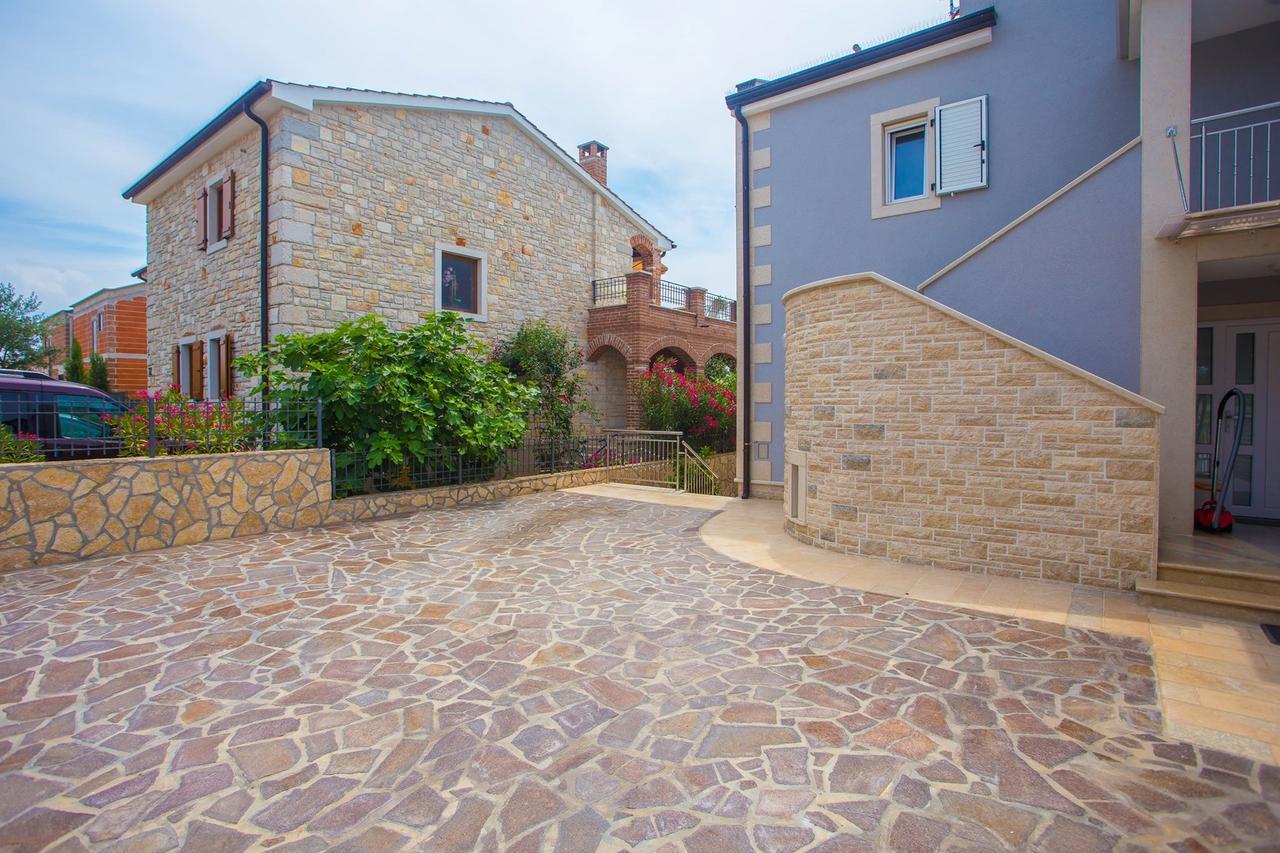 Hotel Casa Del Sole Kaštelir Exterior foto